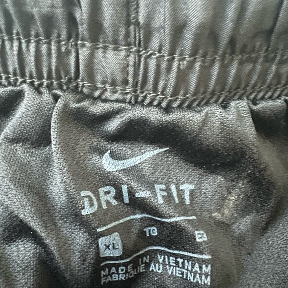 Girls 7-16 Nike Dri-FIT Running Shorts - Picture 3 of 3